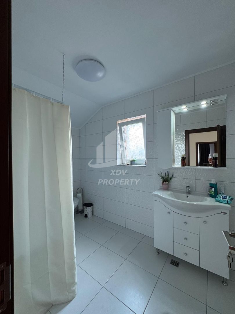 Casa moderna, mobilata complet  Sibiu - Poză 24