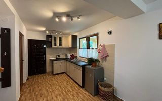 Vilă superbă | 4 camere | 500 mp teren | Vedere la munte | Valea Avrigului - Poză 18