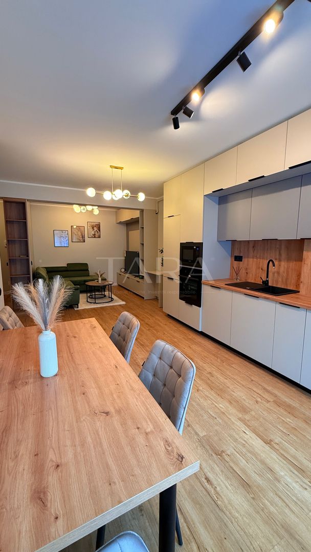 Ofer spre vânzare apartament mobilat și finisat, zona Terra, Florești - Poză 2