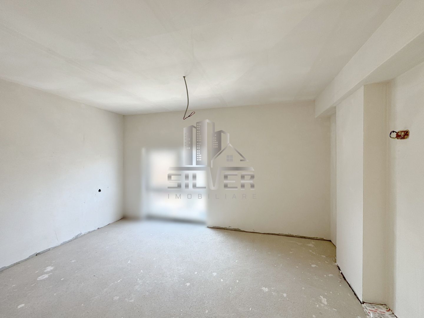 Apartament cu 3/4 camere/87mp/3 minute de statii autobuz. - Poză 11