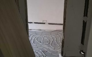 3 camere Bdul Dambovita parter cu balcon 2 bai - Poză 4