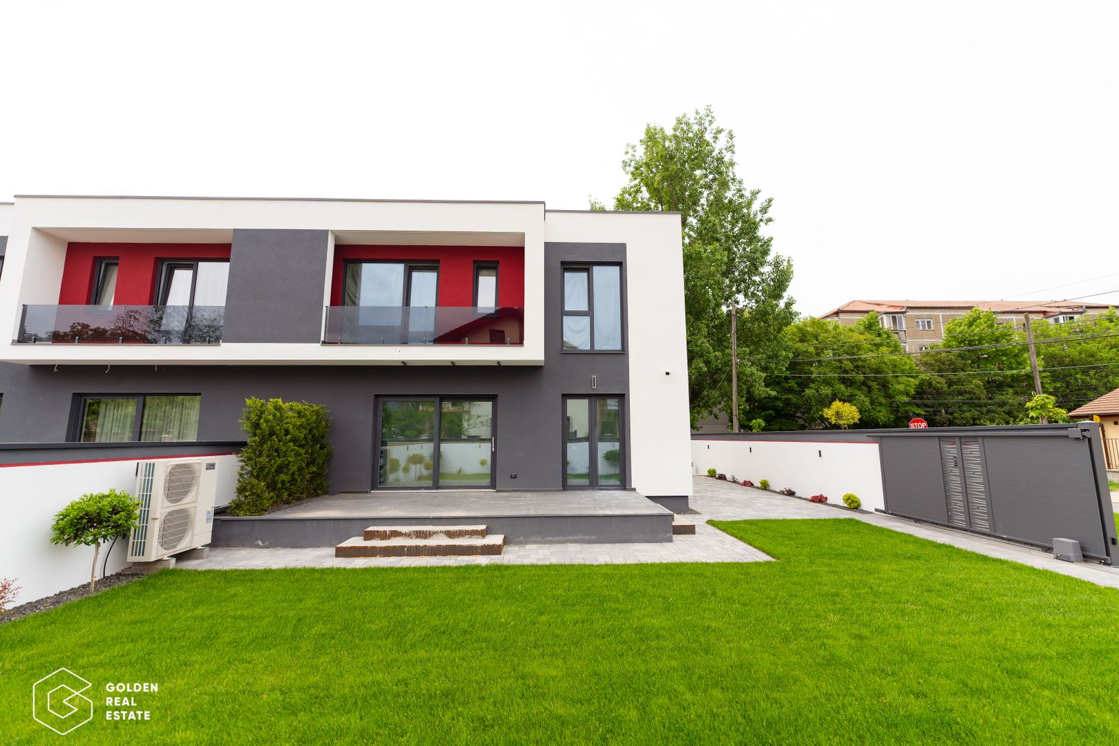 Resedinta Contemporana cu Design Exclusivist –Calea Aradului, British school - Poză 2