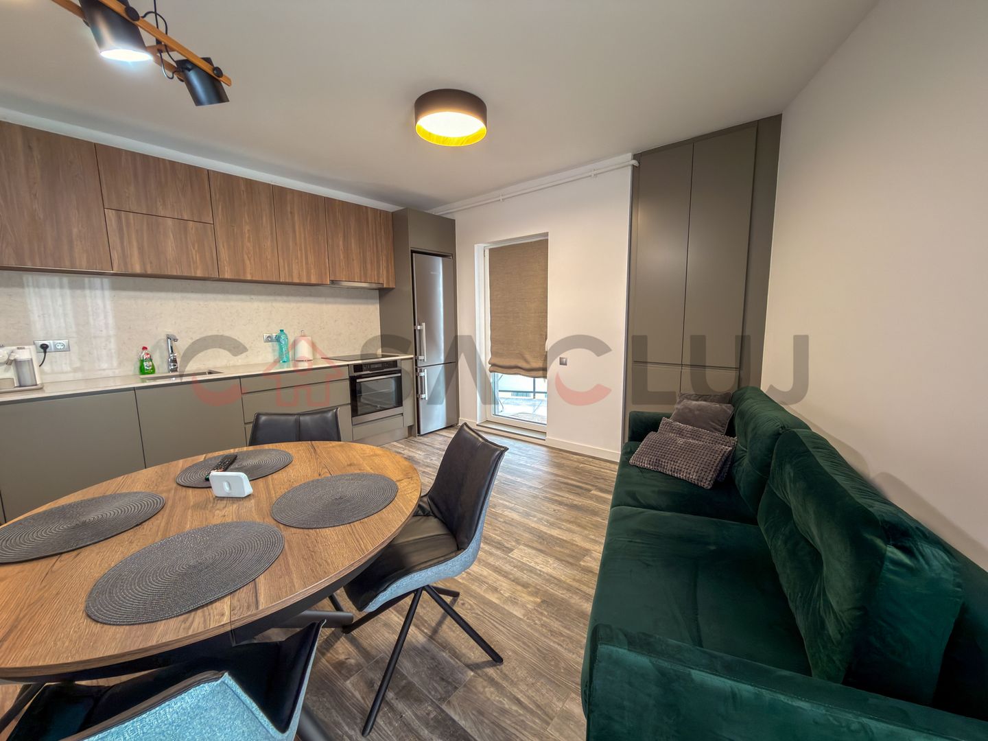 Apartament cu 3 camere in Buna Ziua! - Poză 3