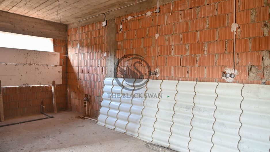 Casa la rosu de vanzare | Iordacheanu - Valea Cucului | Comision 0% - Poză 8