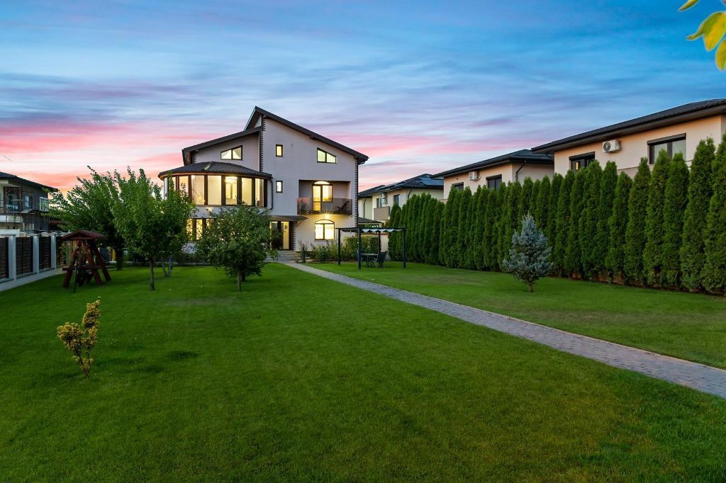 Vila cu 6 camere | Teren generos | Otopeni - Poză 3