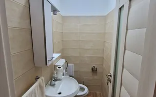 Apartament renovat, Medicina - Poză 15