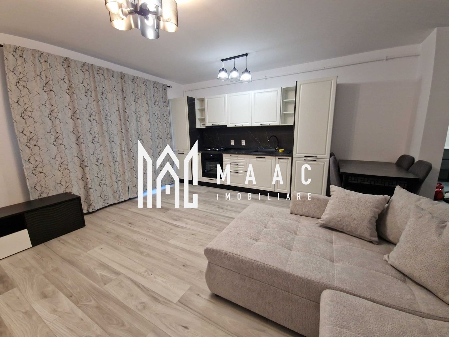 Apartament 2 camere I lift I  Doamna Stanca - Poză 1