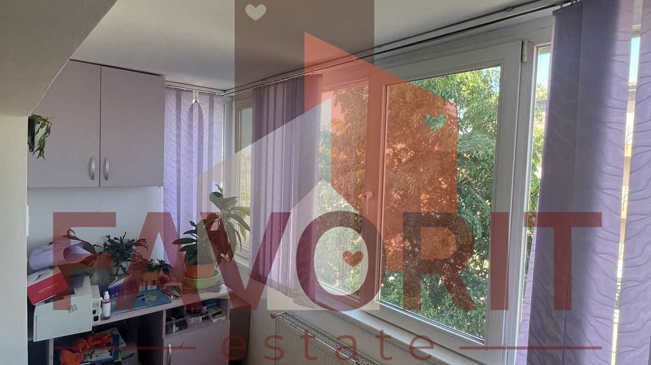 1 camera, decomandat | etaj 2 | centrala proprie | balcon | zona excelenta - Poză 5