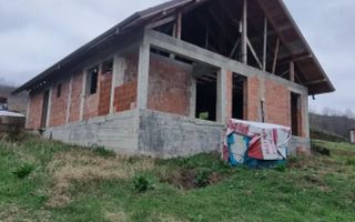 Casă la roșu, 130 mp, comuna Golăiești, județul Iași - Poză 1