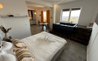 Garsoniera cu Jacuzzi-Vedere panoramica-Investitie regim hotelier-Top - Poză 3