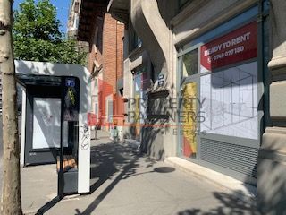 Spatiu comericial in cladire consolidata si renovata. - Poză 21