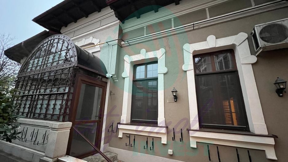 Vila eleganta renovata si consolidata | Parc Carol| Marasesti - Poză 1