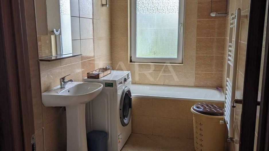 Apartament cu o cameră decomandat în zona Regal. - Poză 6