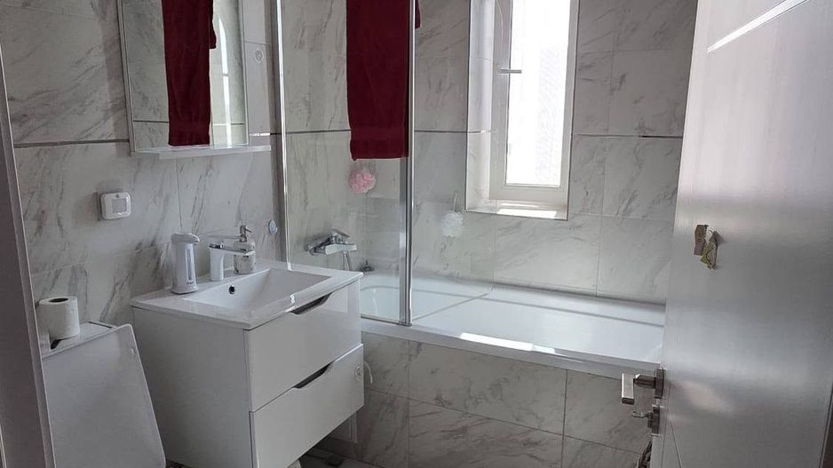 Apartament 3 camere, mobilat și utilat, bloc  nou 2020, Iuliu Maniu. - Poză 10