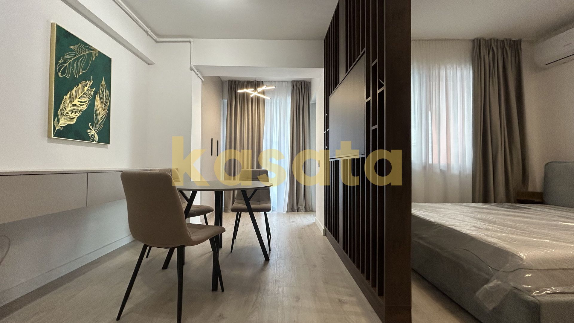 studio Ivory Residence I 43mp I parcare subterana I mobilat si utilat - Poză 3