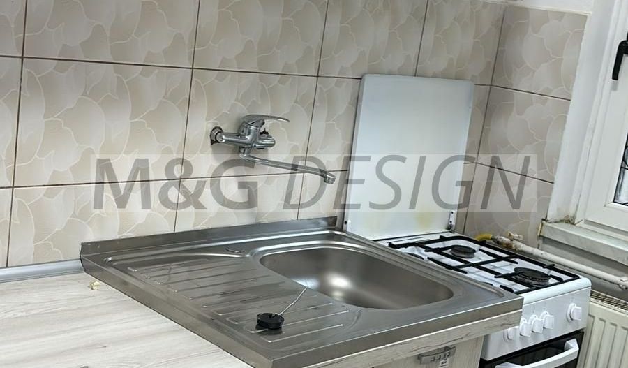 De vanzare apartament 1 camera decomandat CENTRALA parter - Poză 14