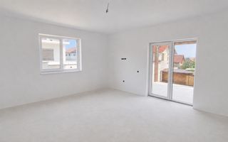 Casa tip duplex , 250 mp curte zona Arhitectilor - Poză 8