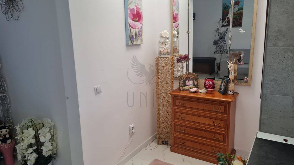 Apartament bloc nou Cornitoiu, 2 camere, utilat si mobilat ultramodern - Poză 4