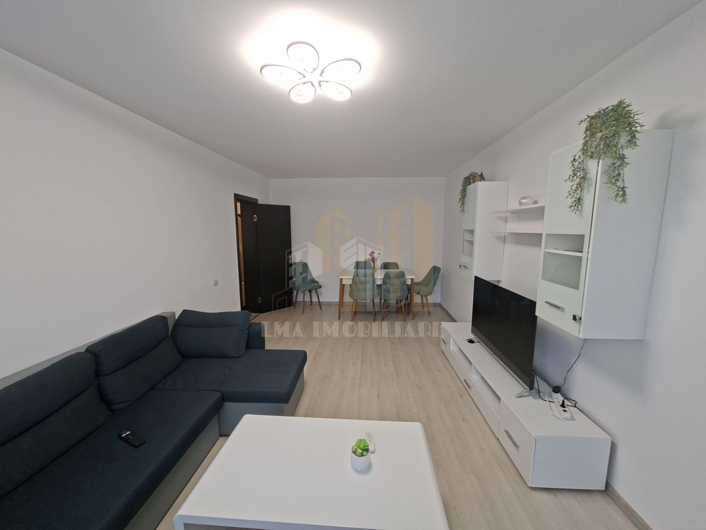 Apartament 2 camere decomandat Subcetate City Sanpetru Brasov - Poză 1