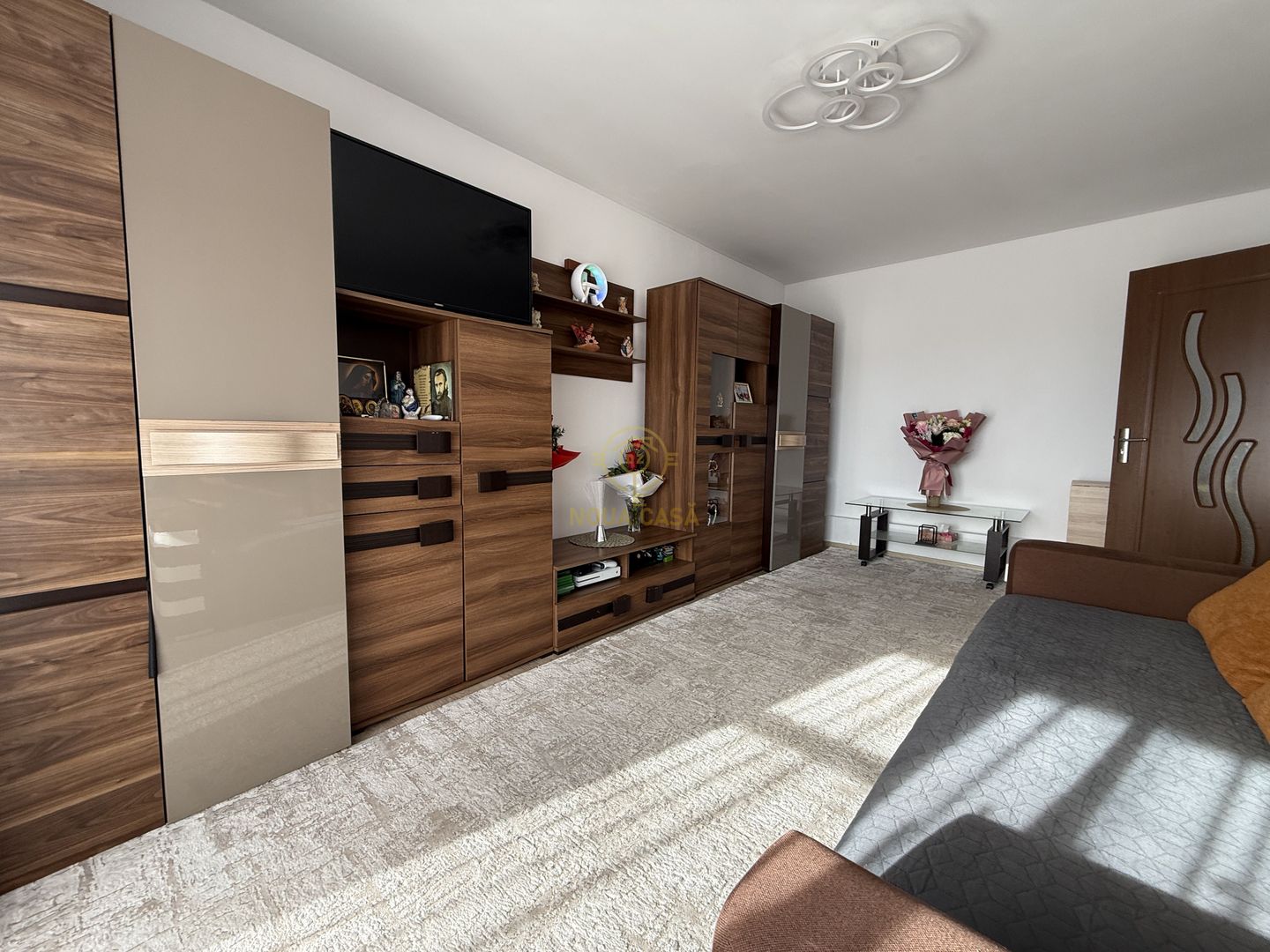 De vanzare Apartament Decomandat 3 Camere Zona Buna/Mobilat/Utilat - Poză 2