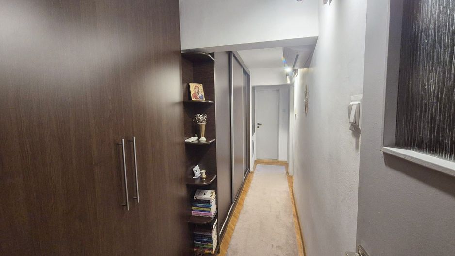 Apartament 3 camere, decomandat, et.1, Ampoi 3 - Poză 11