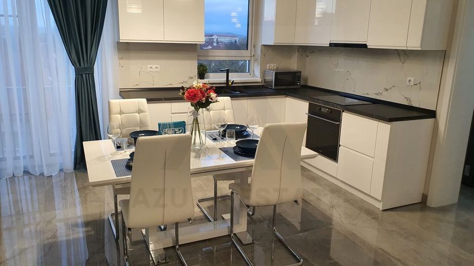 Apartament premium 90 mp utili terasa si parcare privata zona Lazaret - Poză 6