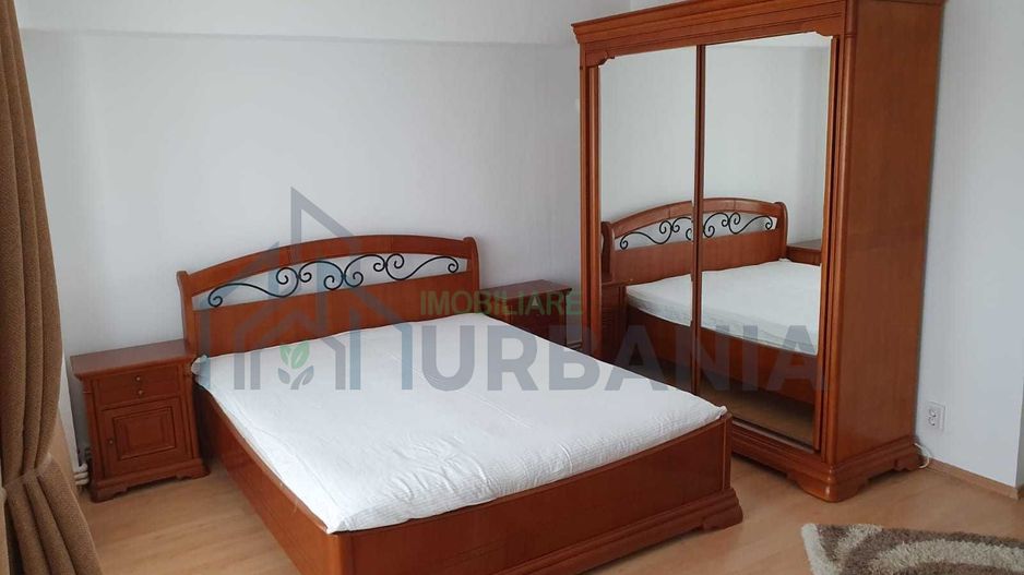 Apartament cu 1 camera, decomandat. - Poză 1