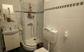 Apartament 2 camere etaj 2 cu centrala - Poză 8