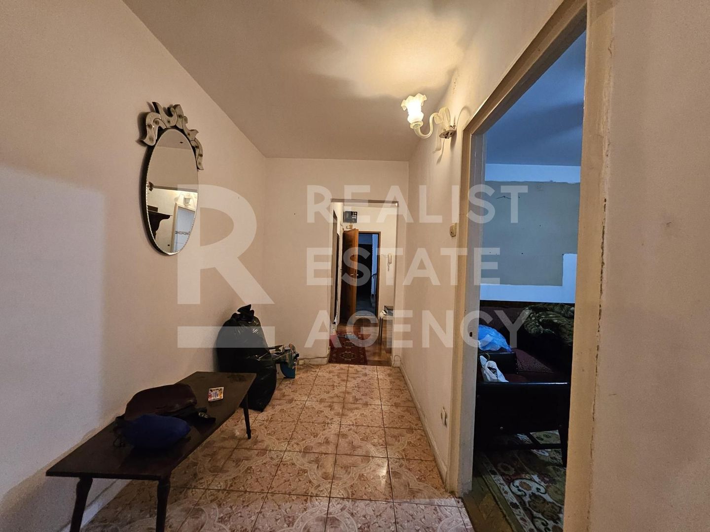 Vânzare, apartament, 3 camere, etaj 3, zona Lacul Tei - Poză 2