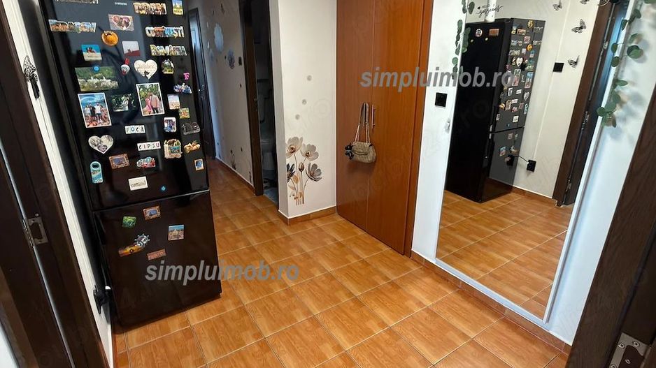 Decomandat 3 camere Drumul Taberei - Poză 2