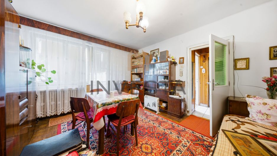Apartament cu 2 camere! Etaj intermediar ! Piata Mihai Viteazu! - Poză 2