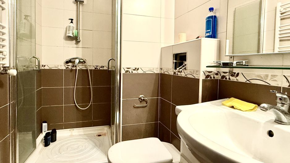 Garsonieră zona Aviatiei-Aerogarii, cu loc de parcare inclus - Poză 3