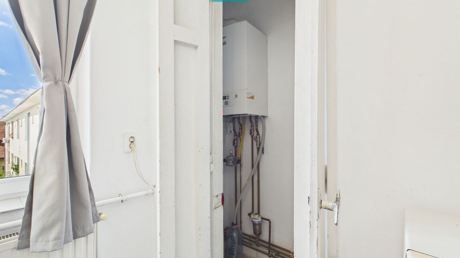 Apartament intr-o zonă centrală a Timișoarei - Poză 10