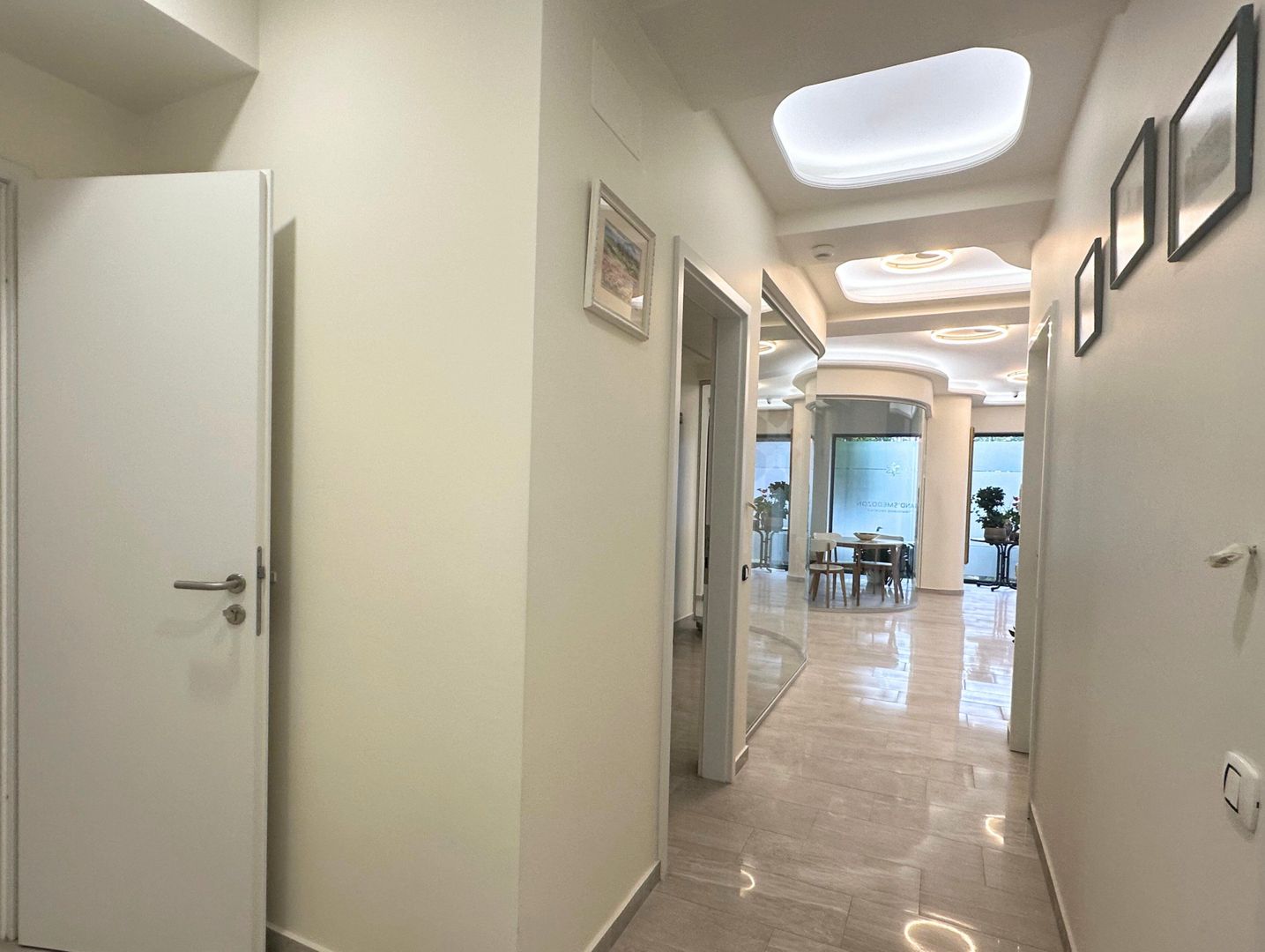 De vânzare Centru Medical Multifuncțional 196 mp zona Coresi - Poză 9