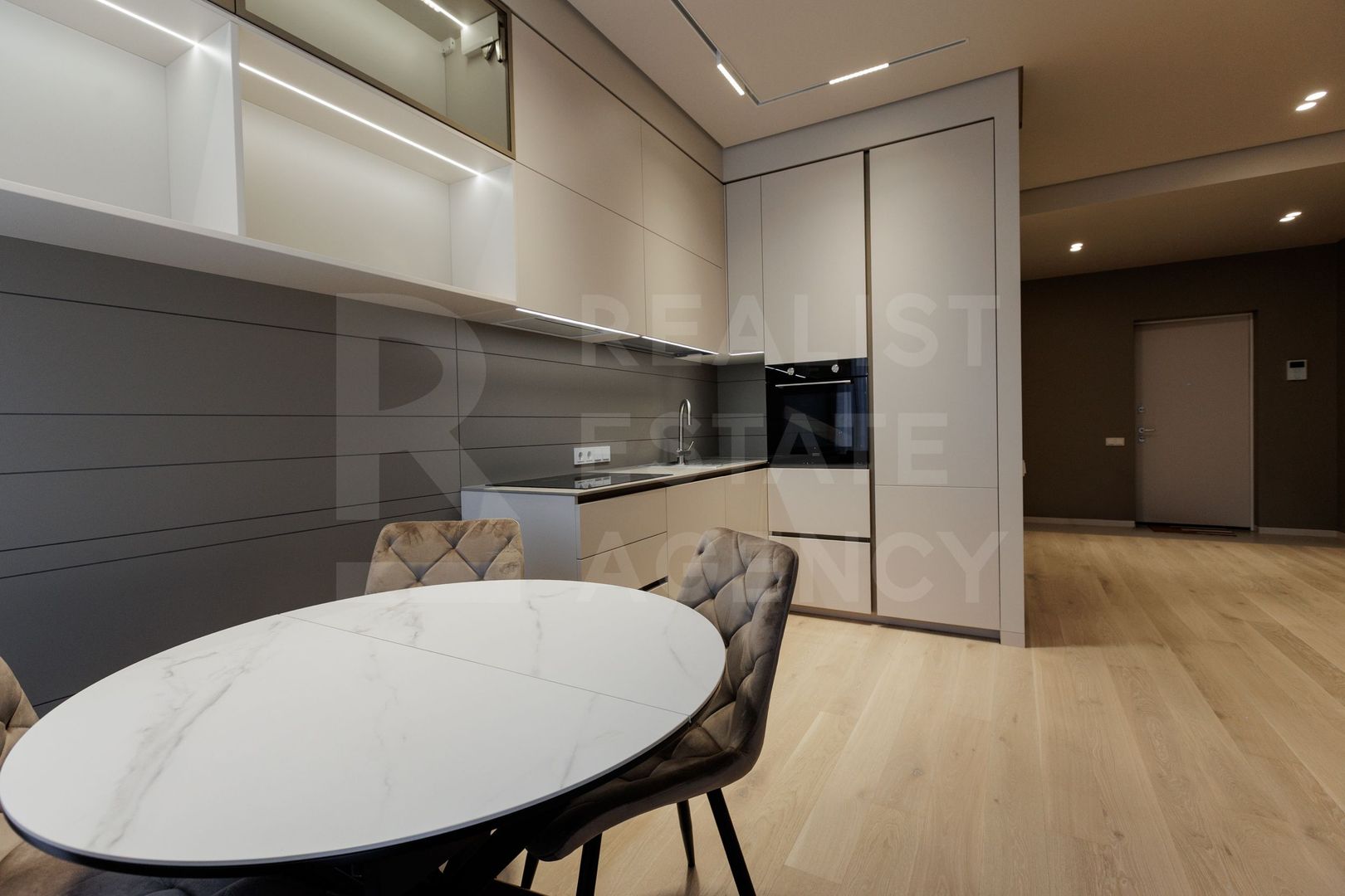 Chirie, apartament, 2 camere, strada Bulevardul Moscova, Rîșcani - Poză 1