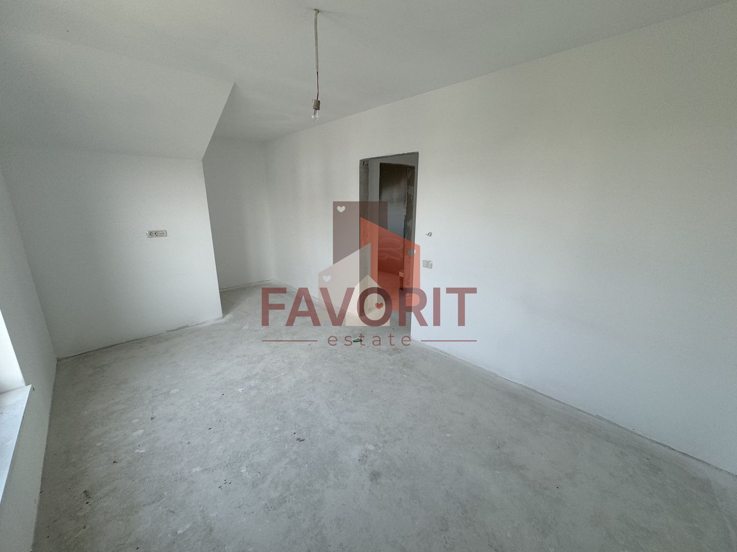 Comision 0%. Finisaje la alegere. Toate utilitatile. Strada asfaltata. - Poză 17