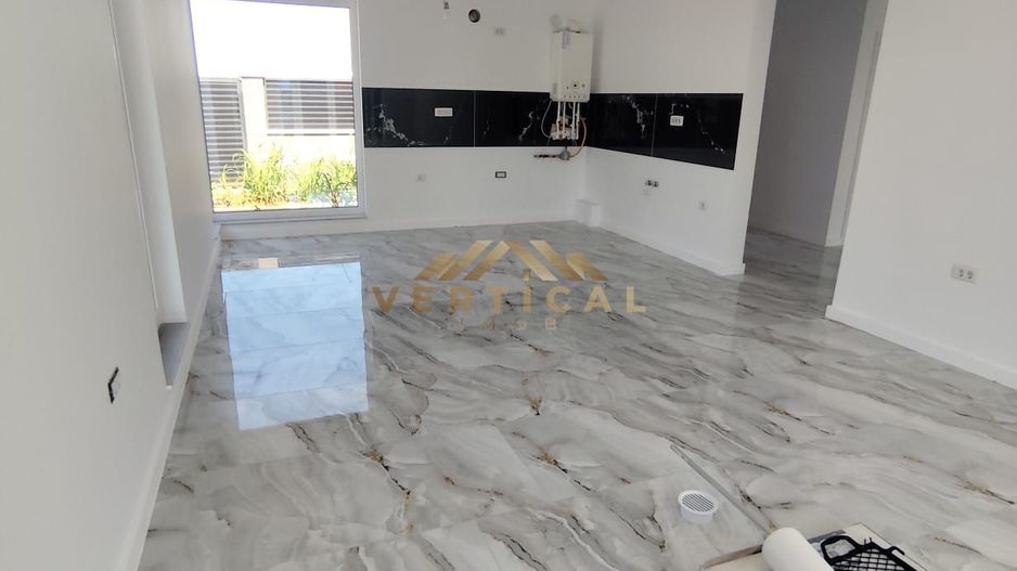 Casă Parter 3 Camere | 2 Băi | Curte 360 mp | La Cheie | Comuna Bercen - Poză 9
