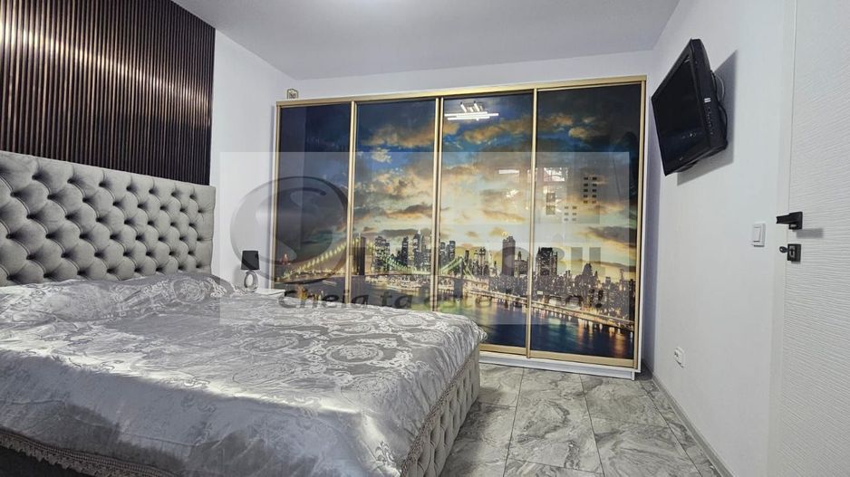 Apartament cu 2 camere in rond Podu Ros ! - Poză 1