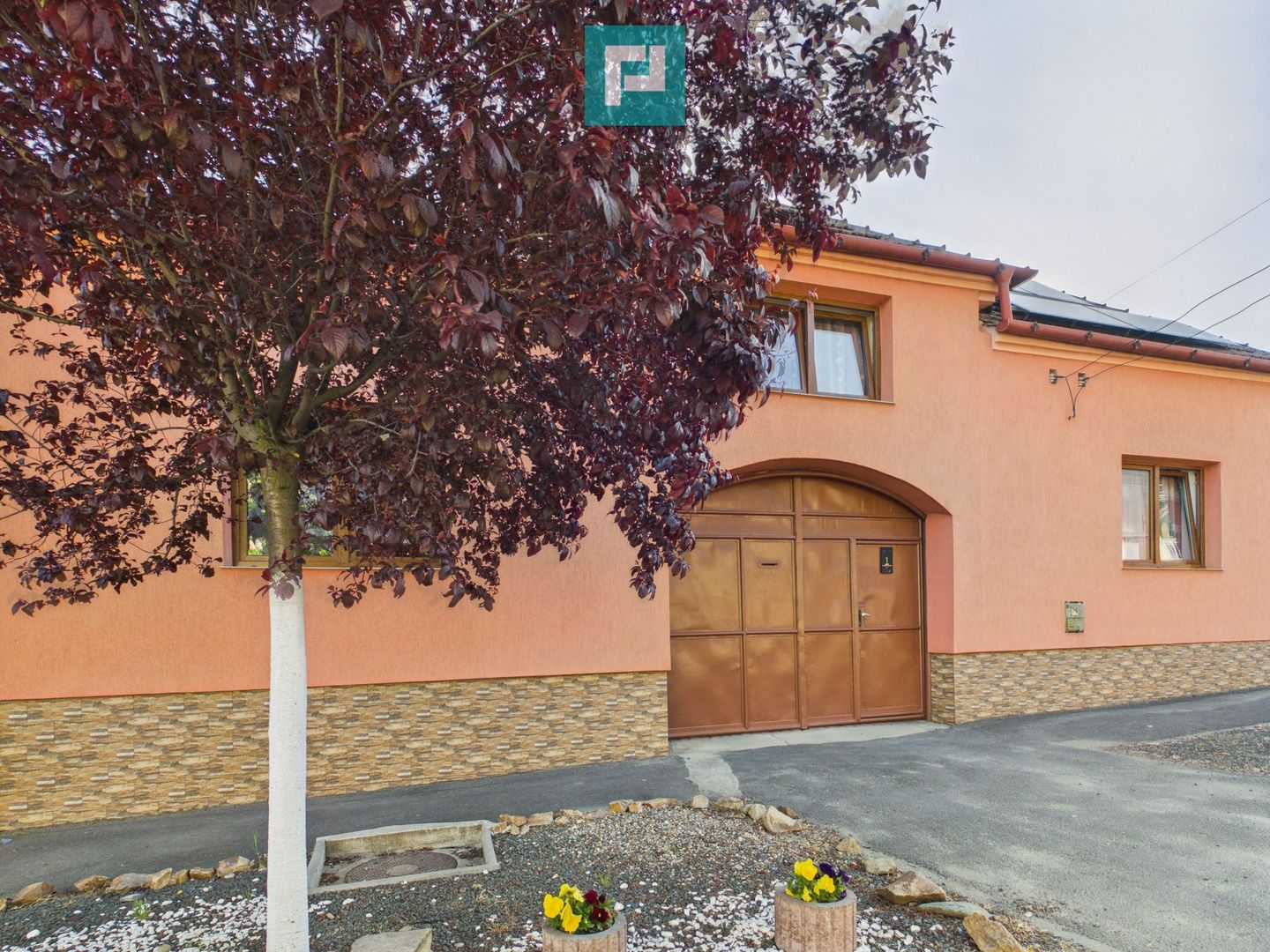 Casă pasivă cu 3 camere în Lipova - Poză 2