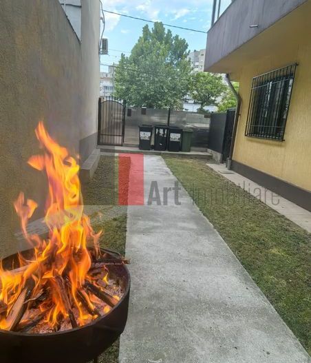 Vanzare apartament 3 camere | Bloc (8 ap) | Loc de parcare | Gorjului - Poză 2