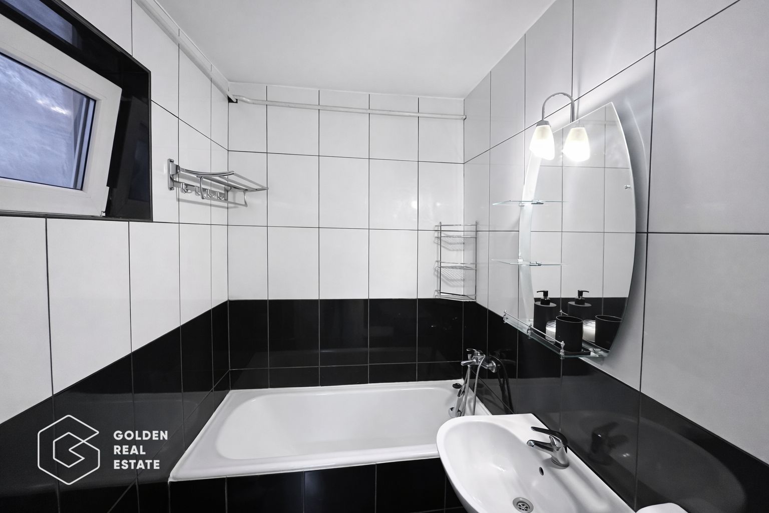 Apartament 2 camere, Piata Mica, renovat recent si loc de parcare inclus - Poză 8