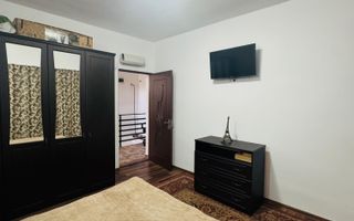 Casa Podgoria cu ponton pe malul Crisului - Poză 6