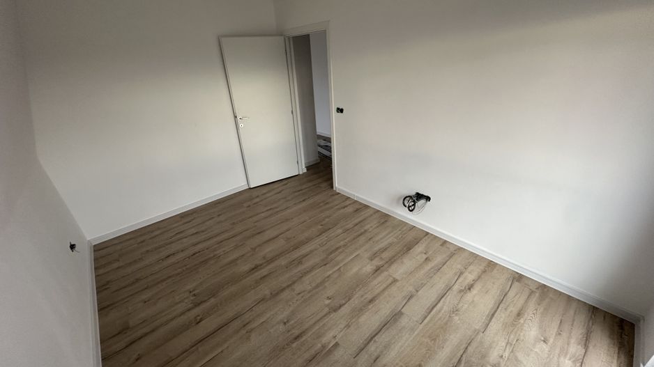 Apartament 2 camere la Mansarda zona Bucovinei - Poză 4