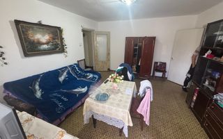 APARTAMENT 2 CAMERE ETAJ 2 GRUI CAMPULUNG - Poză 2