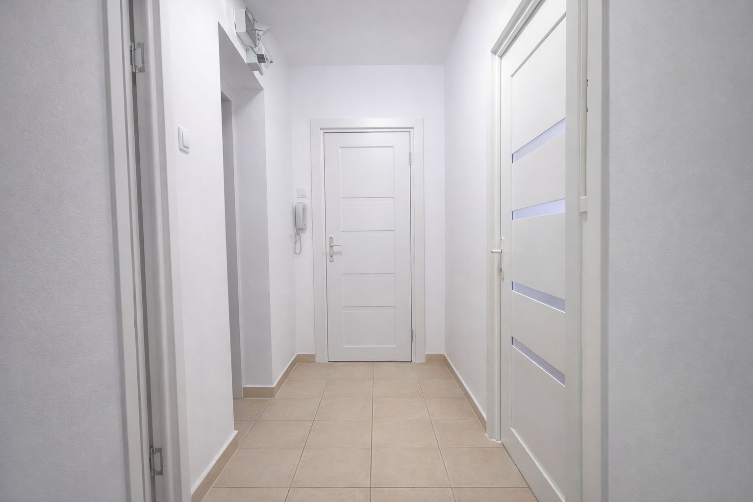 Apartament cu 3 camere in zona Semicentral ( Bodor Péter) - Poză 9