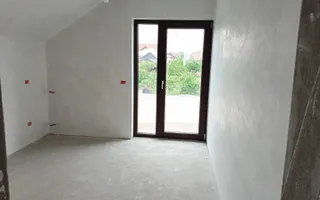 Casă/Vilă Dumbrăveni/Suceava - Poză 12