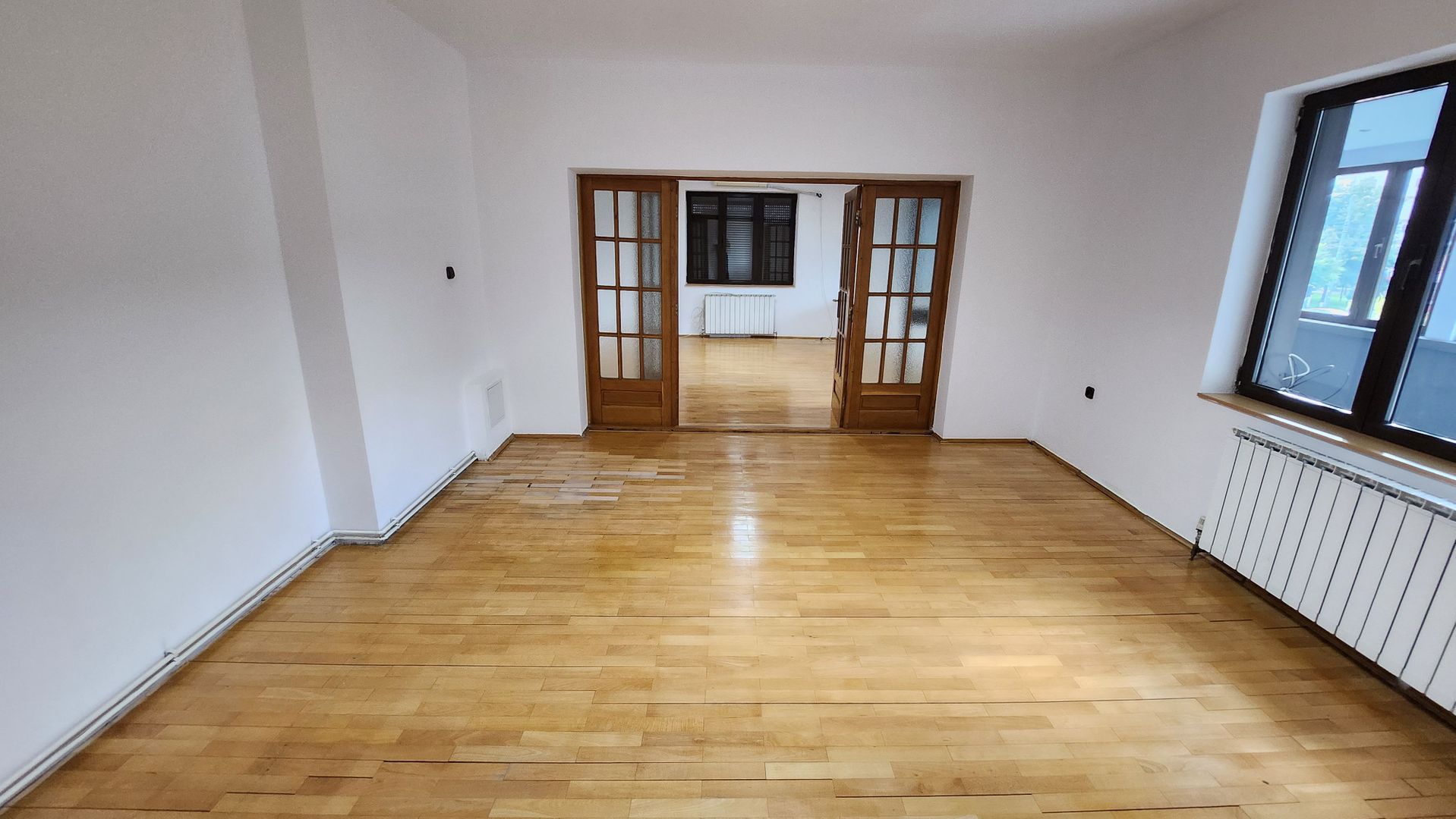 Spatiu birouri 140 mp - Poză 3