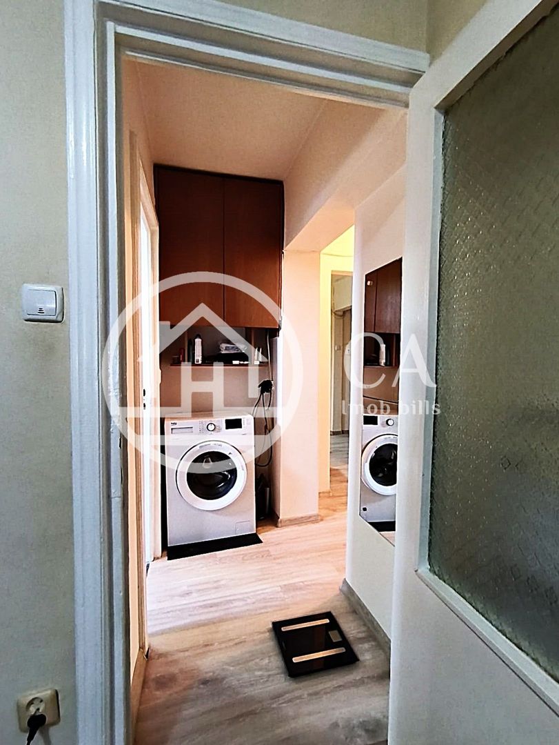 Apartament de vânzare cu 3 camere în zona Rogerius, Oradea - Poză 10