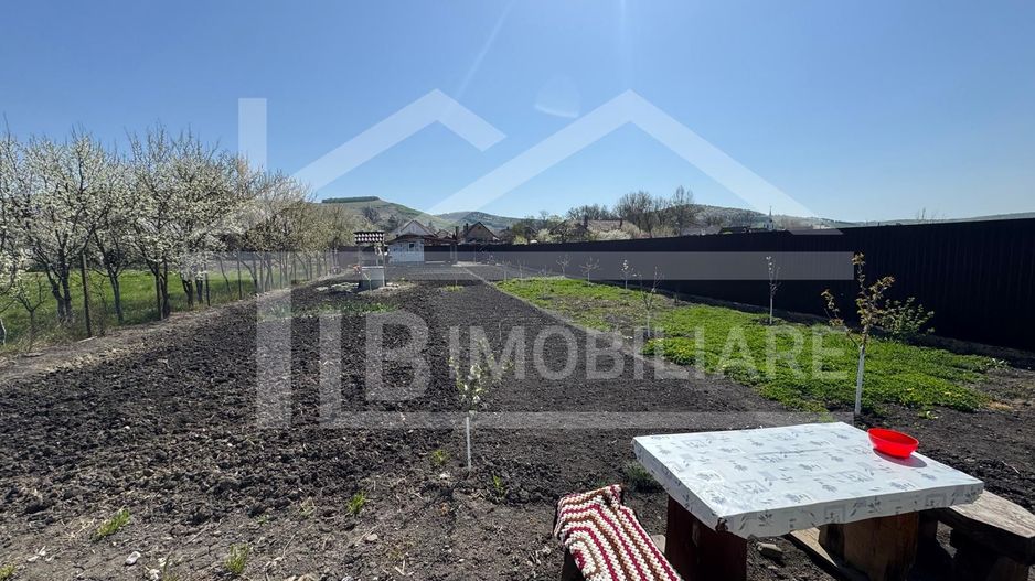 Casa individuala, 200 mp utili, 1399 mp teren, Zona Ernei - Poză 22