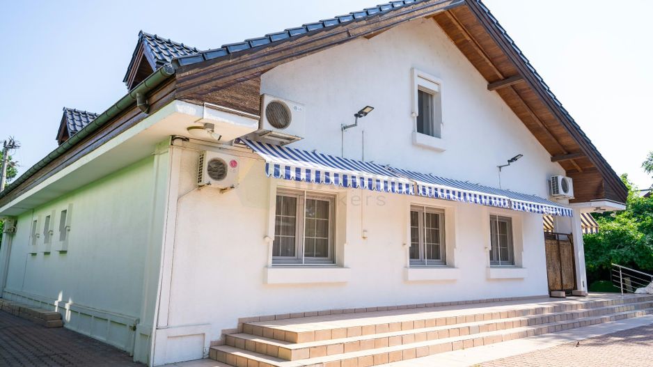 REȘEDINȚĂ DE EXCEPȚIE ÎN OTOPENI | 2.800 MP TEREN | ELEGANȚĂ, ARTĂ ȘI INTIMITATE - Poză 26